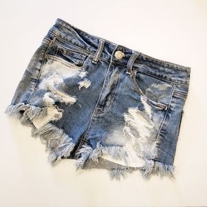 American Eagle Shorts Size 2 Hi-Rise Shortie